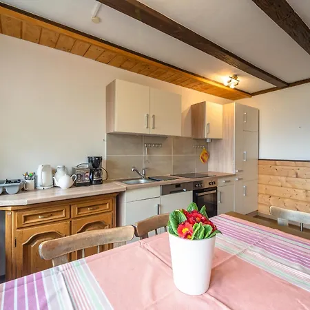 בית נופש Mit Talblick In *