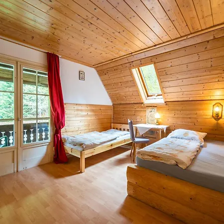 בית נופש Mit Talblick In